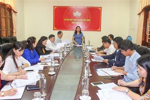 Đánh giá kết quả tổ chức chương trình 'Nối vòng tay nhân ái' Xuân Canh Tý
