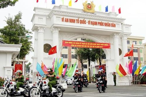 Công an Cần Thơ nỗ lực cho mùa xuân yên bình