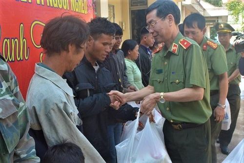 'Tết vì người nghèo' đến với bà con tỉnh Gia Lai
