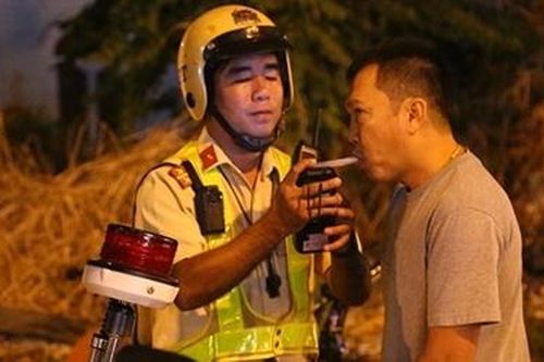 Bình Dương quyết liệt xử lý tài xế uống rượu lái xe