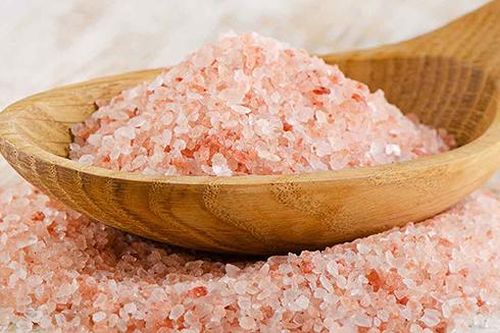 Những hậu quả cơ thể gặp phải khi ăn quá mặn