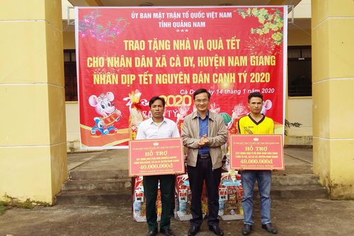 MTTQ tỉnh Quảng Nam thăm, chúc Tết hộ nghèo xã Ca Dy