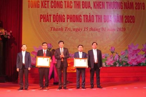 Thanh Trì: Hai tập thể được tặng Huân chương Lao động của Chủ tịch nước