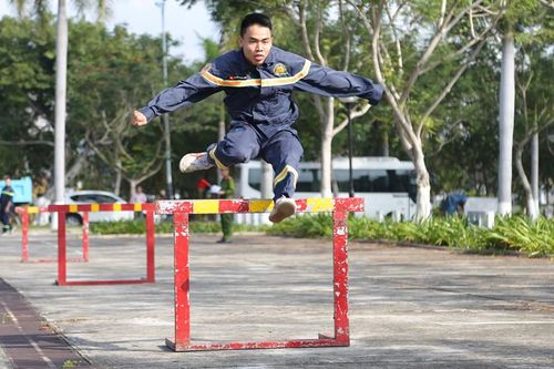 Tuyển vận động viên tham gia Hội thi thể thao nghiệp vụ chữa cháy