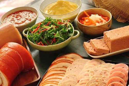 Mùa kiếm tiền của người trẻ