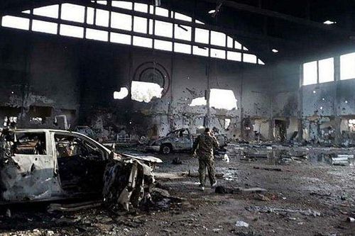 Israel không kích căn cứ không quân Syria được Iran hậu thuẫn