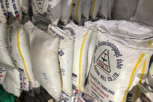 TPHCM bắt hơn 10 tấn đường lậu chuẩn bị tung ra thị trường