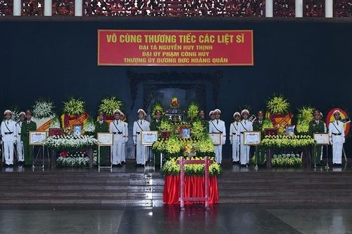 Cử hành trọng thể lễ tang ba liệt sĩ hy sinh tại Đồng Tâm