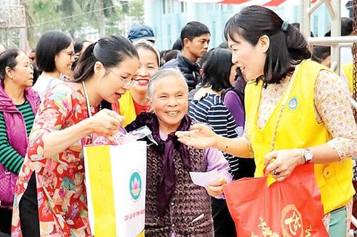 Không để ai bị bỏ lại phía sau