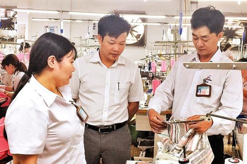Ði đầu trong các phong trào thi đua ở đơn vị