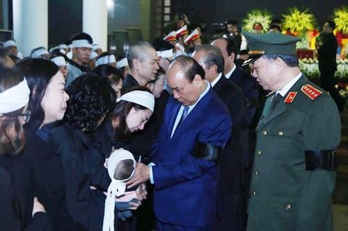 Xúc động tang lễ 3 liệt sĩ hy sinh ở Đồng Tâm