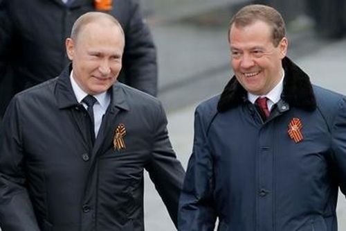 Sự nghiệp chính trị của ông Medvedev chấm dứt sau đêm 15-1?