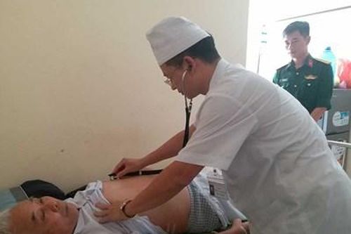 Nghị lực phấn đấu của bác sĩ trẻ