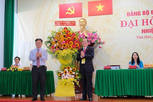 Bệnh viện quận Thủ Đức TPHCM phấn đấu thành lập nhiều trung tâm chuyên khoa
