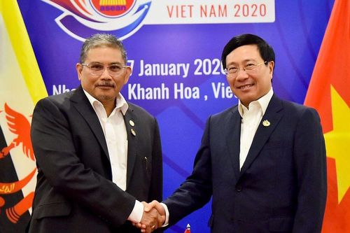 Phó Thủ tướng Phạm Bình Minh tiếp Bộ trưởng thứ hai Bộ Ngoại giao Brunei