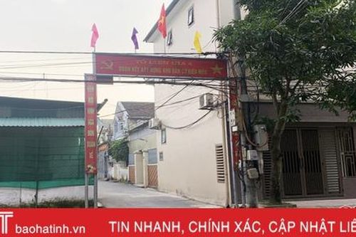 Tết cận kề, cẩn trọng khi dựng nêu, trang trí nhà cửa