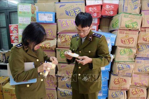Ngăn chặn thực phẩm bẩn tuồn ra thị trường dịp Tết