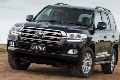 Toyota Land Cruiser mới ra mắt dùng động cơ mới nhỏ hơn