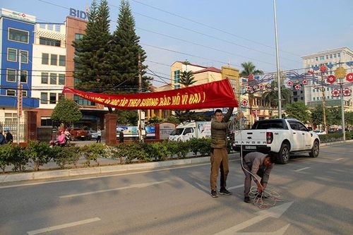 TP. Điện Biên Phủ chỉnh trang đô thị đón xuân