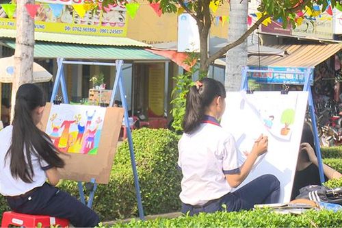 Lai Vung tổ chức hội thi vẽ tranh 'Xuân Quê Em'