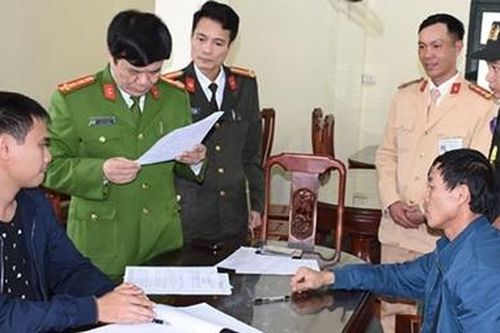 Một ngày thu giữ 10 bánh heroin và 4kg ma túy đá