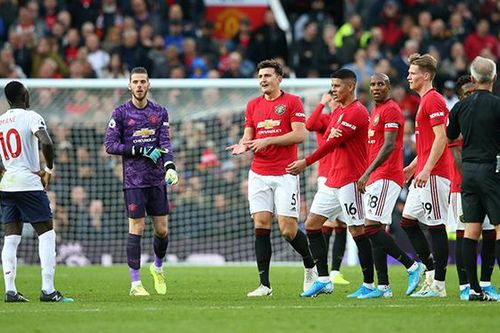 Ngoại hạng Anh vòng 23: MU lại khiến Liverpool mất điểm?
