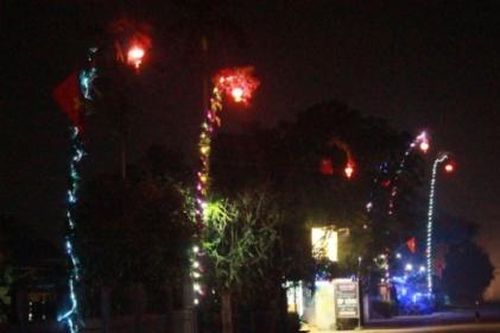 Ngày Tết bàn chuyện cây nêu