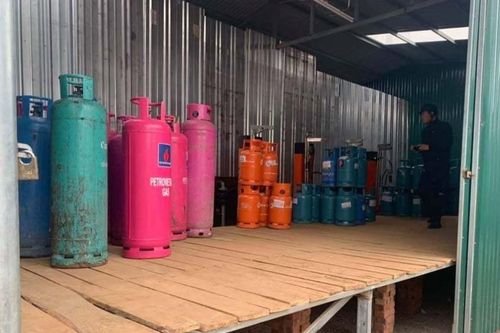 Đột kích cơ sở có dấu hiệu sang chiết gas trái phép tại Hải Phòng