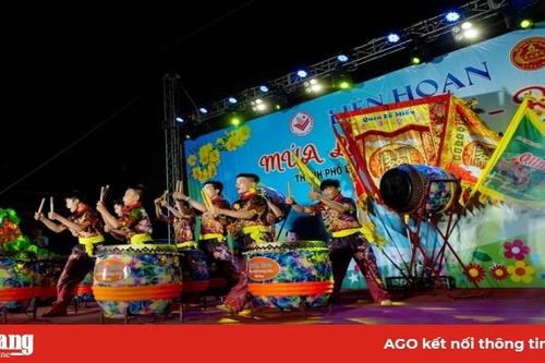 Liên hoan múa lân sư rồng mừng Xuân Canh Tý 2020