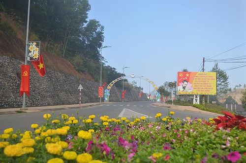 Khánh Sơn những ngày giáp Tết