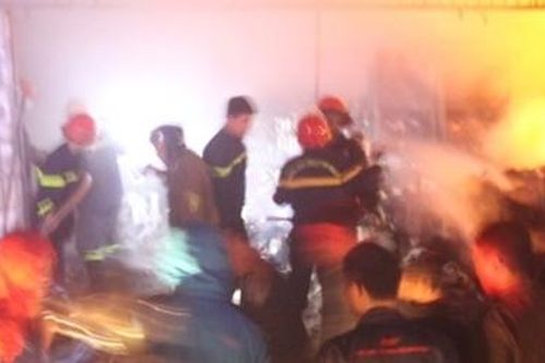 Thiệt hại hơn 3 tỷ đồng từ vụ cháy cửa hàng bán đồ Tết