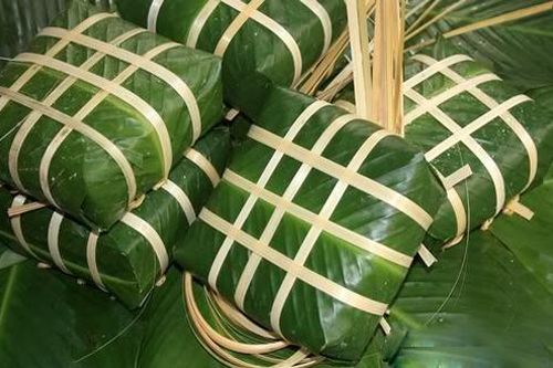 Bí quyết gói bánh chưng không cần khuôn mà vẫn đẹp