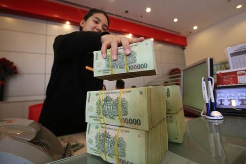 Khóc cười với thưởng Tết