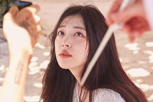 Anh trai Sulli: 'Cha tôi đòi bán ngôi nhà cả đời em tích cóp'