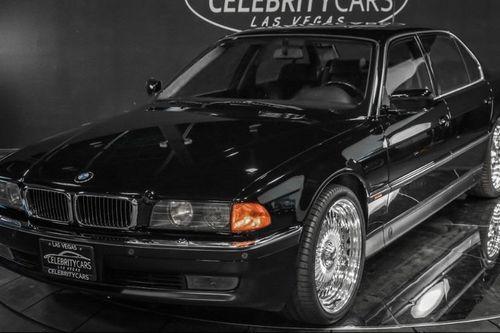 BMW 750iL của rapper xấu số được rao bán 1,75 triệu USD