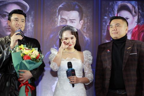 Bảo Thanh bật khóc hội ngộ dàn sao 'Về nhà đi con'