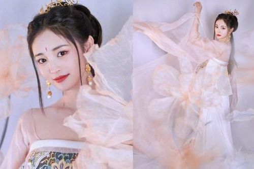 Visual đỉnh nhất 'Produce 101' gây bão với bộ ảnh cổ trang nhưng netizen chỉ chú ý tới 'phốt' thái độ trong quá khứ