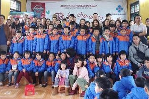 Vẹn tròn niềm vui đón Tết