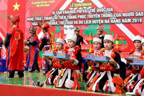 Báu vật người Dao đỏ