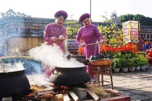 'Hương xưa bánh Tết' gợi nhớ Tết cố đô