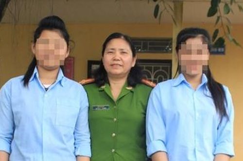 Bên thềm xuân mới, nhắn gửi người hoàn lương