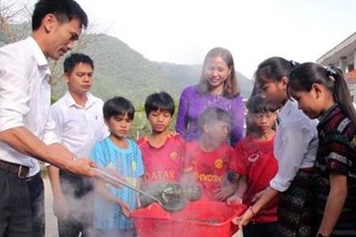 Đượm nghĩa thầy trò ngày xuân
