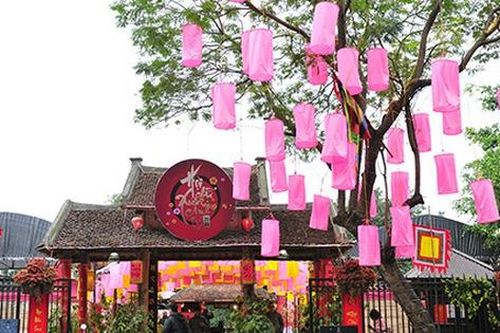 'Phố ông Đồ' đìu hiu sau ngày khai mạc