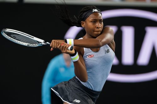 Venus Williams thua tay vợt kém 24 tuổi tại Australian Open