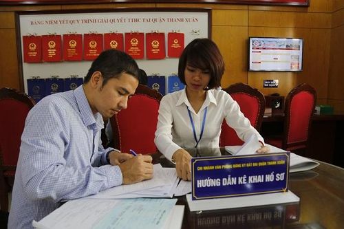 Học Bác để gần dân hơn