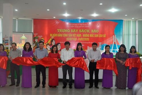 Quảng Bình: Trưng bày sách, báo '90 năm Đảng Cộng sản Việt Nam – Những dấu mốc lịch sử'