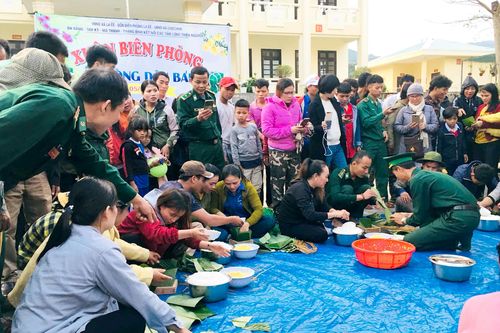 Tết sớm ở La Êê