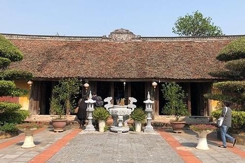 Ngắm 'kho báu' trong ngôi chùa cổ