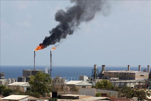 Libya đóng cửa các mỏ dầu ở miền Nam