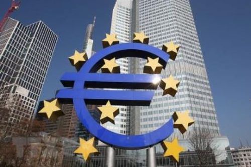 Các chuyên gia theo dõi 'chặt chẽ' đợt đánh giá chiến lược của ECB